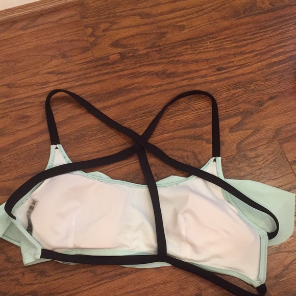 Pink bikini top - Picture 2 of 3